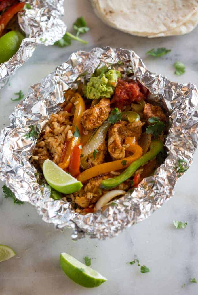 Flavor-Packed Chicken Fajita Foil Packets for Simple Meal Prep